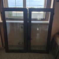 porte finestre montati due anni fa 