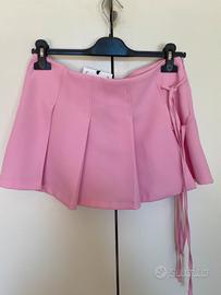 Gonna rosa pantaloncino