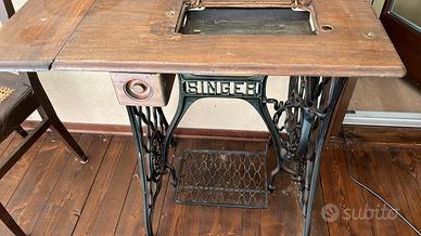 tavolino macchina da cucire Singer