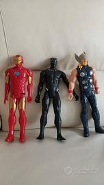 Lotto 3 action figure personaggi  Marvel