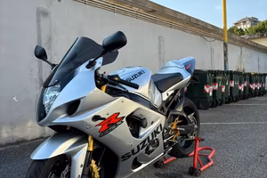 SUZUKI GSXR 1000 K3 - LEGGERE BENE