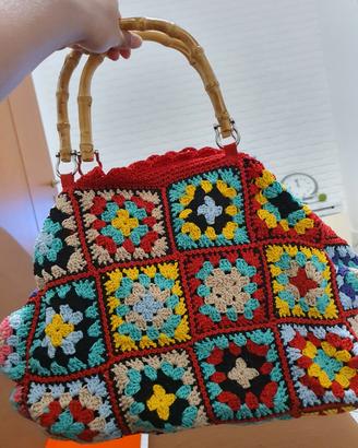 Borsa artigianale uncinetto mattonelle granny