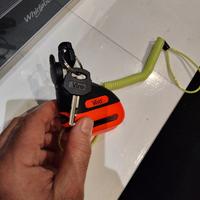 blocca disco per scooter Viro