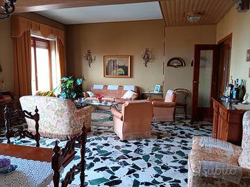 Alcamo viale Europa appartamento fresco e luminoso