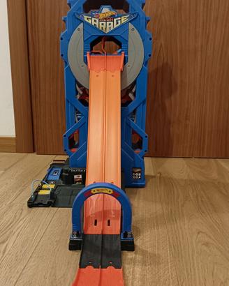 Hot Wheels Mega Garage