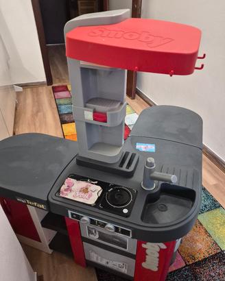 Cucina giocattolo 