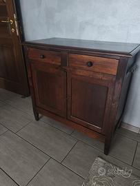 Mobile legno  con ante e casaetti