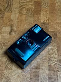 Olympus AF10 super camera a pellicola