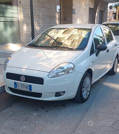 FIAT GRANDE PUNTO 1300 MULIJET del 2011
