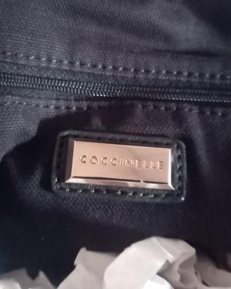 Borsa in pelle nera coccinella