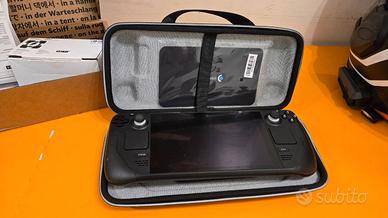Steam deck lcd 512gb mai usata, con accessori