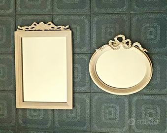 Coppia di specchi "Shabby Chic" eleganti