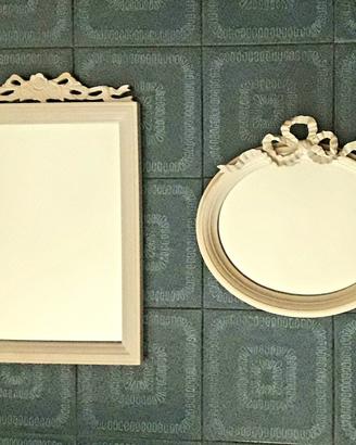 Coppia di specchi eleganti "Shabby Chic"