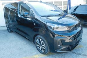 Peugeot Traveller 2.2 BlueHDi 180cv S&S EAT8 Stand
