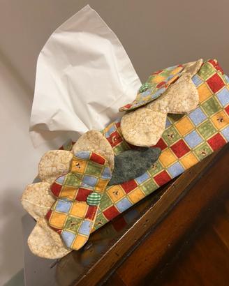 Cartamodello e istruzioni per porta fazzoletti box