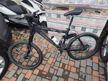 Bicicletta Kona Stinky