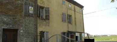 Immobile in asta di 228 m² con 4 locali e box auto