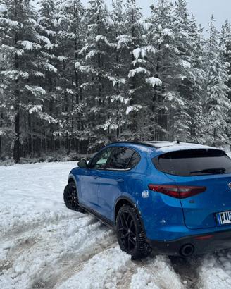 Stelvio 210 cv diesel  come nuova