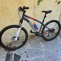 Mountain bike rockrider St-120 
