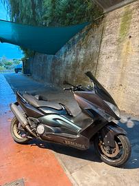 Tmax 500 anno 2009