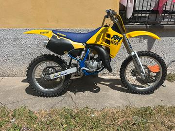 Suzuki rm 125