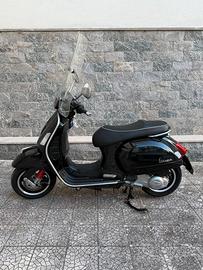 Piaggio Vespa GTS 300