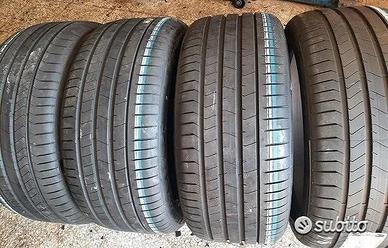 315 30 22 e 295 35 22 Pirelli