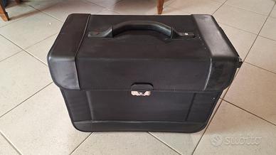 valigia porta documenti