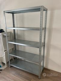 Scaffalatura tutta in metallo zincato