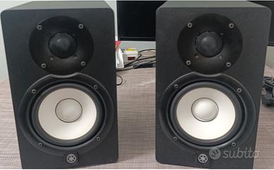 YAMAHA HS 5 