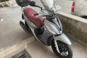Kymco People s 150