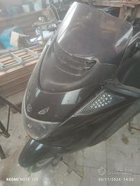 maiesty 250 fuso 