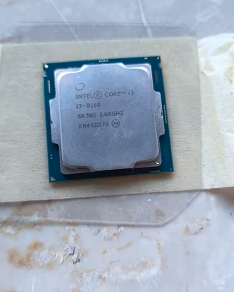 Processore i3 8100