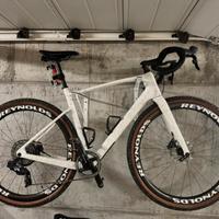 Bici Gravel GCR Carbonio