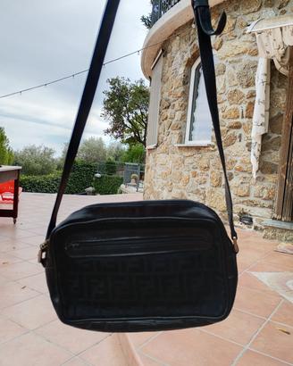 borsa Fendi nera 