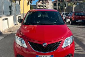 Lancia Ypsilon 1.2 69 CV 5 porte Gold ANNO 2017