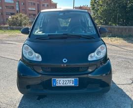 Smart fortwo 451 1.0 2010
