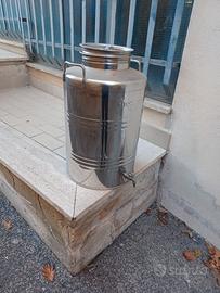 Contenitore  per olio 50 litri con rubinetto