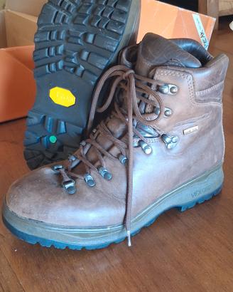 scarponi trezeta pelle 40.5 goretex