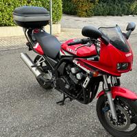 Yamaha FZ6 - 2001