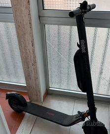 Monopattino Ninebot E45E