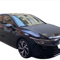 Volkswagen Golf 1.5 TSI 150 CV EVO ACT R-Line Perf