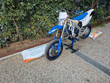 TM 125 FI