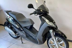Peugeot Geopolis 250