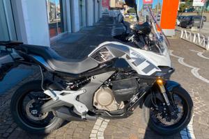 Cf Moto 650MT - 2023