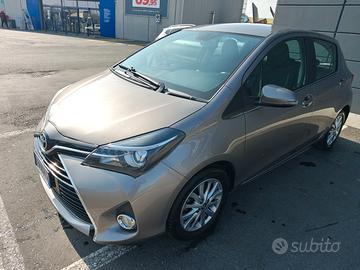 Toyota Yaris D4D 1.4 diesel Lounge
