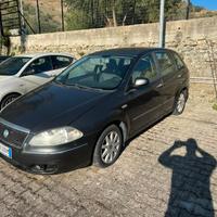 Fiat Croma 1.9 Multijet 16V -BATTE LA TESTATA- PRO