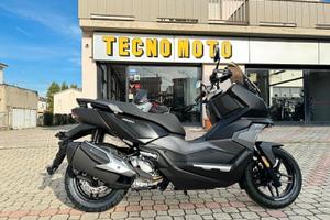 ADX 300 - SYM * TUO DA 120e/mese anticipo zero