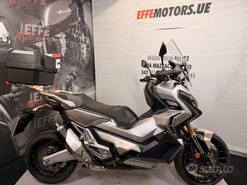 Honda X-ADV 750 20.000KM "tua a 109 euro al mese