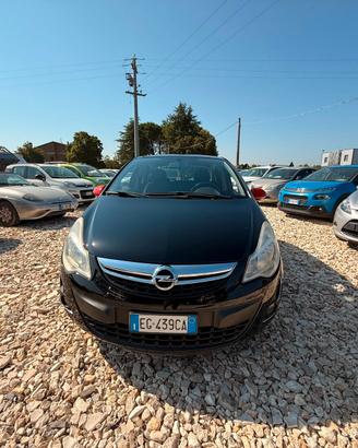 Opel Corsa 1.2 85CV 5 porte GPL-TECH Club